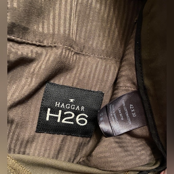 Mens Haggar Dress Pants, Size 42/30 - Picture 3 of 3